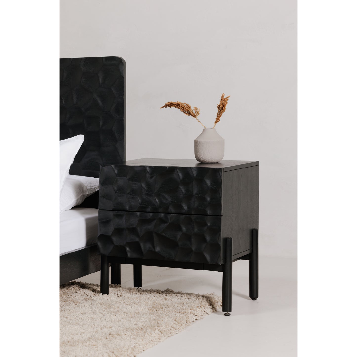Misaki Nightstand Black
