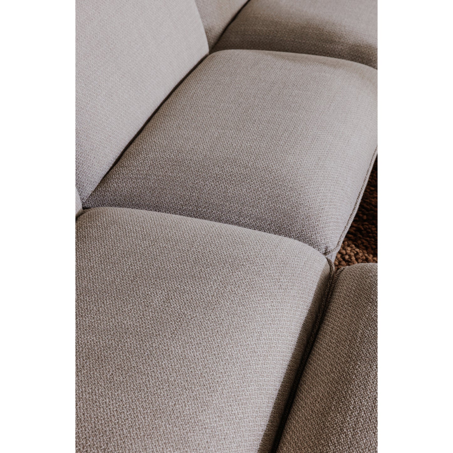 Zeppelin Slipper Chair Speckled Pumice