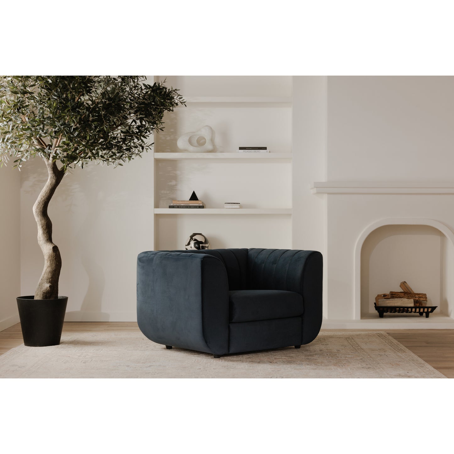 Rosy Lounge Chair Deep Blue
