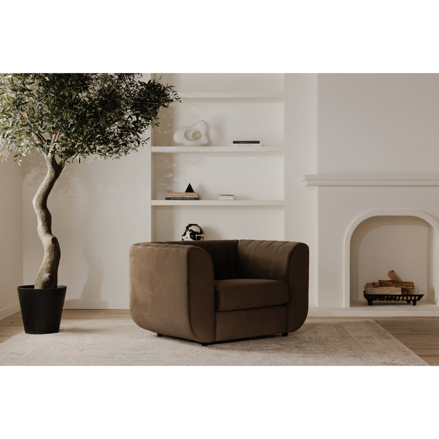 Rosy Lounge Chair Dark Brown