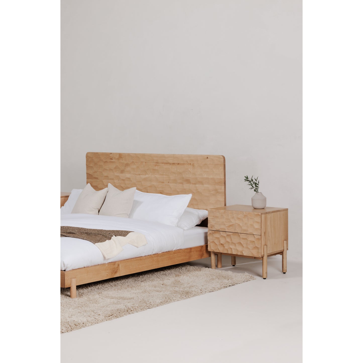 Misaki Queen Bed Natural