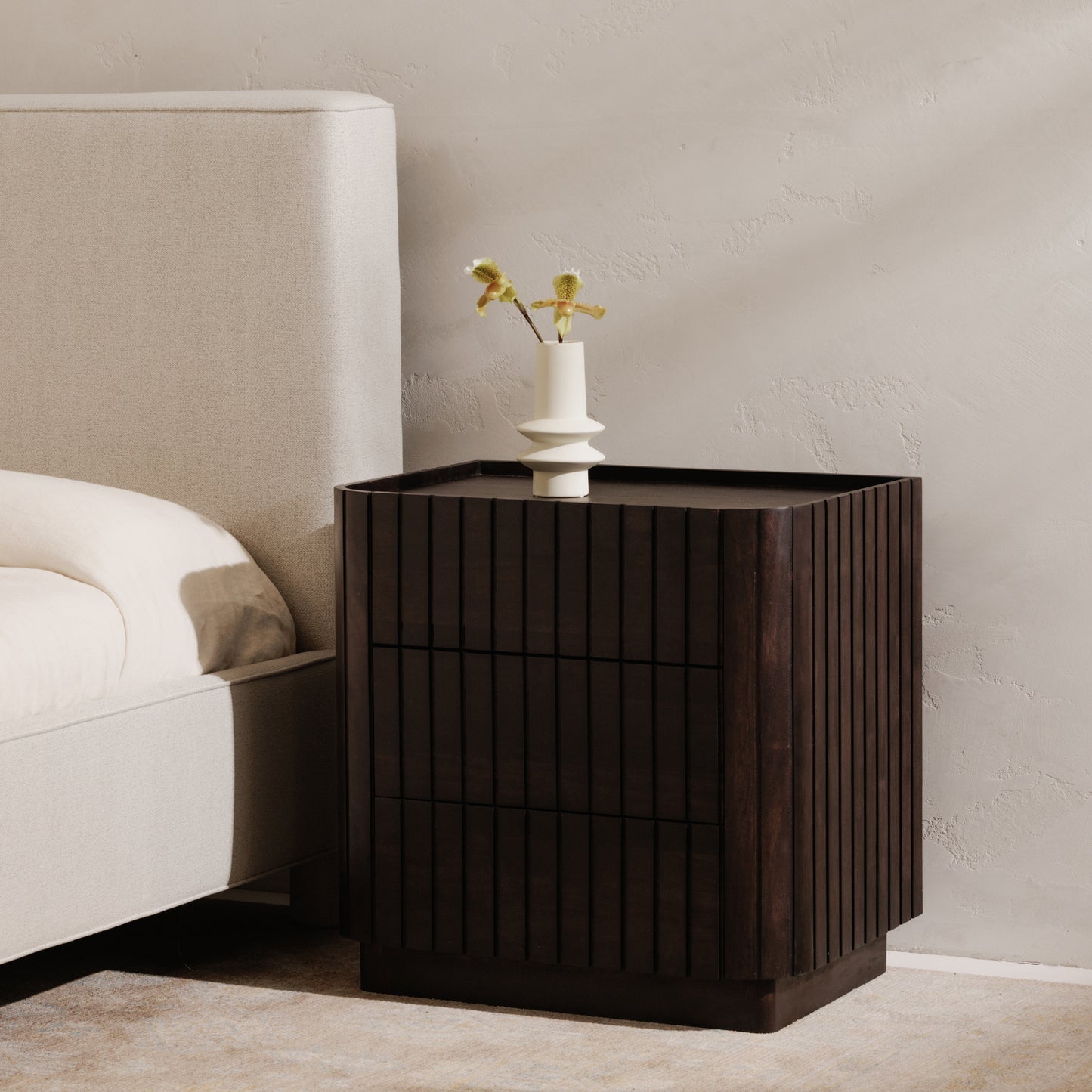 Ichigo Queen Bed Light Grey