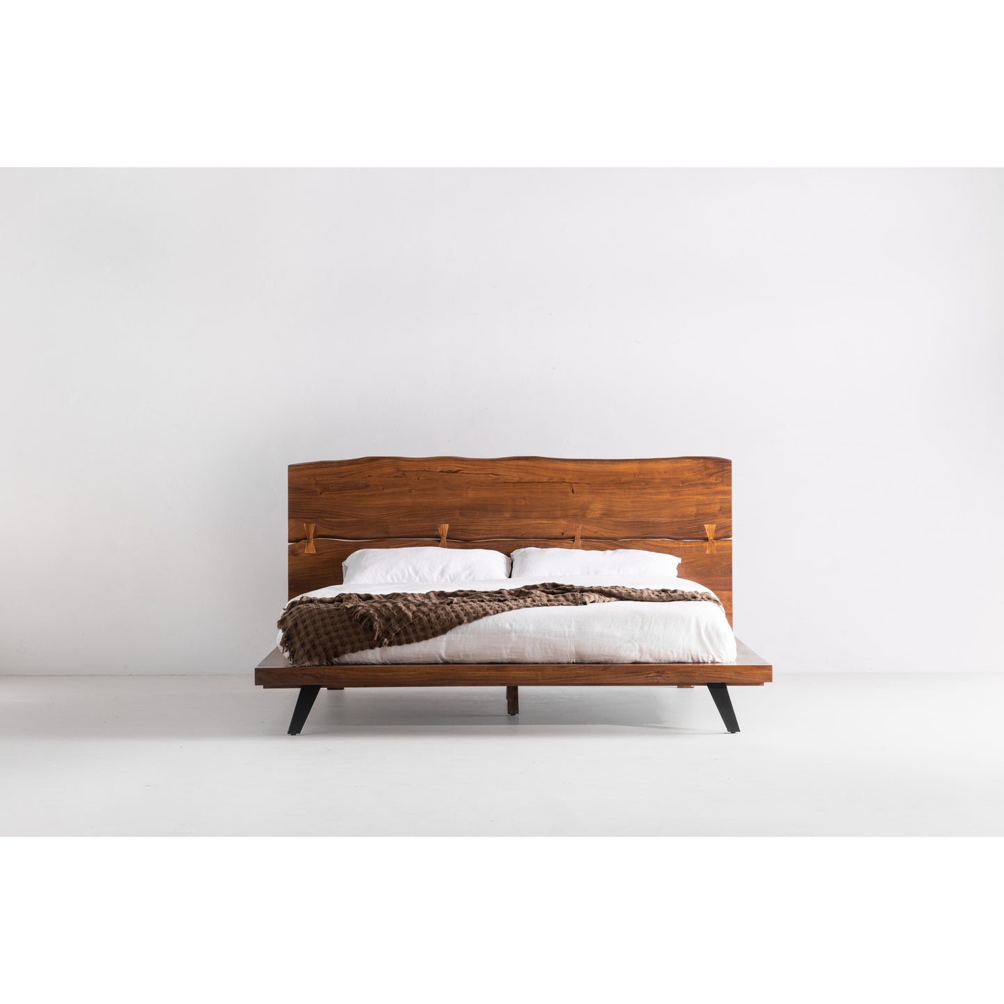 Madagascar Platform Bed King Brown