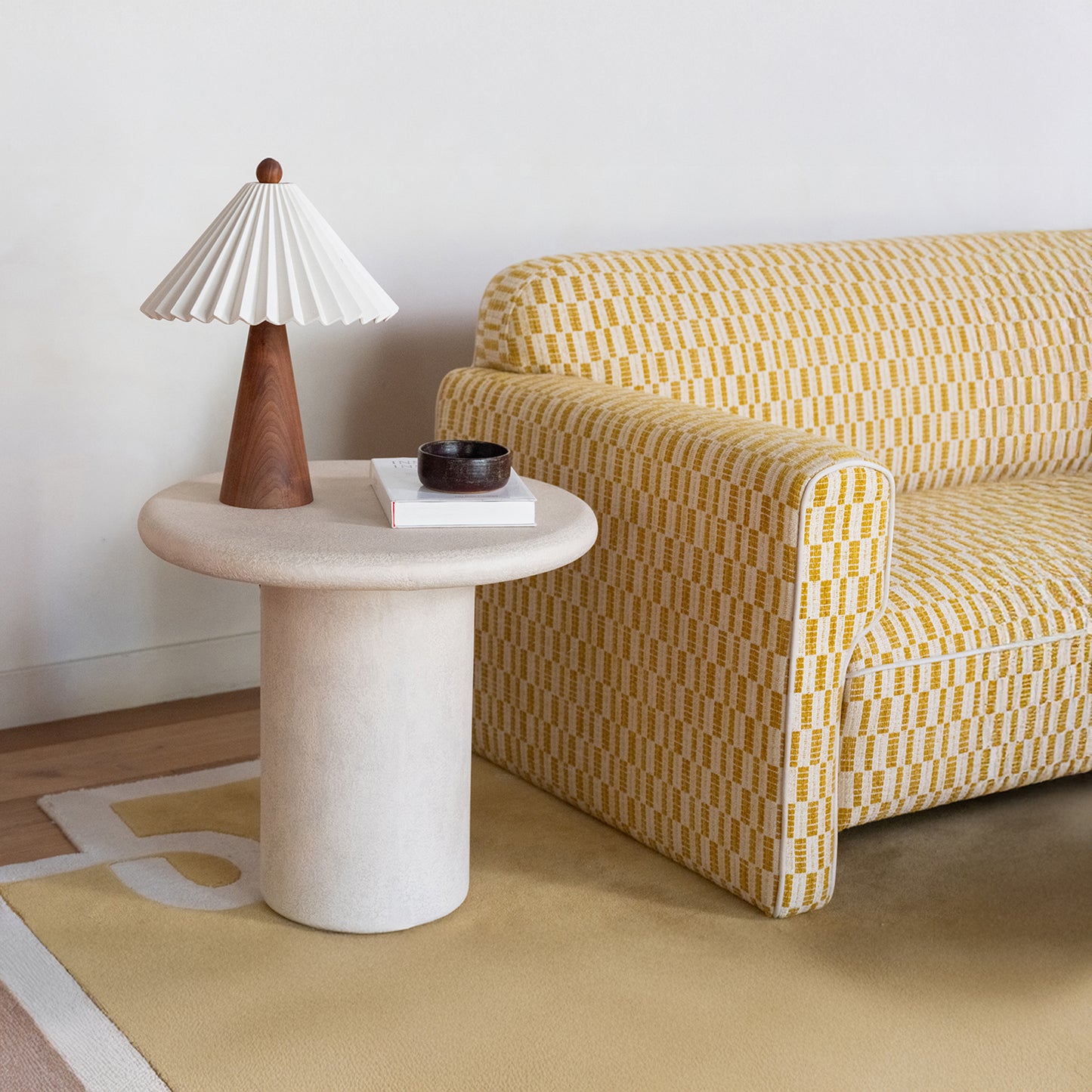 Frida Outdoor Side Table Cream