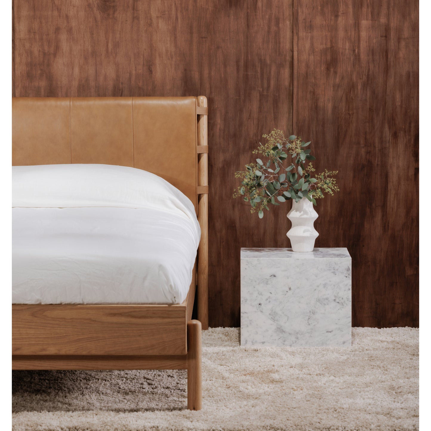 Colby Queen Bed Brown